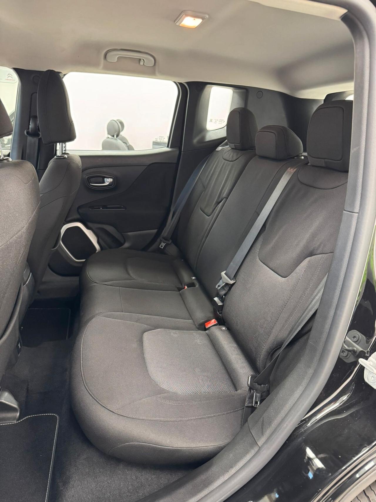 Jeep Renegade 1.6 Mjt 120 CV Longitude