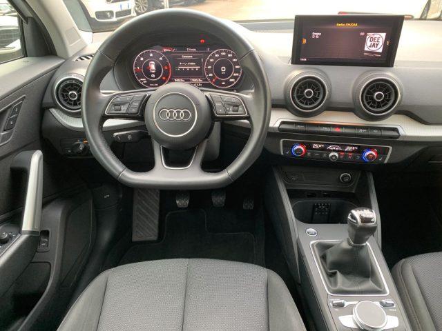 AUDI Q2 30 TDI S line