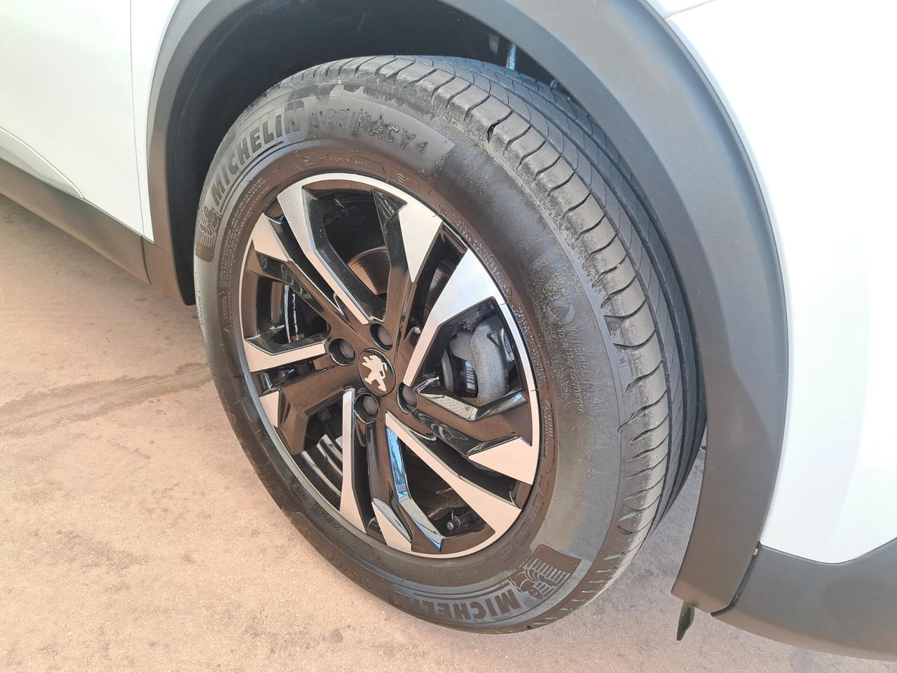 Peugeot 2008 1.5 BlueHDi 110 S&S Allure Pack