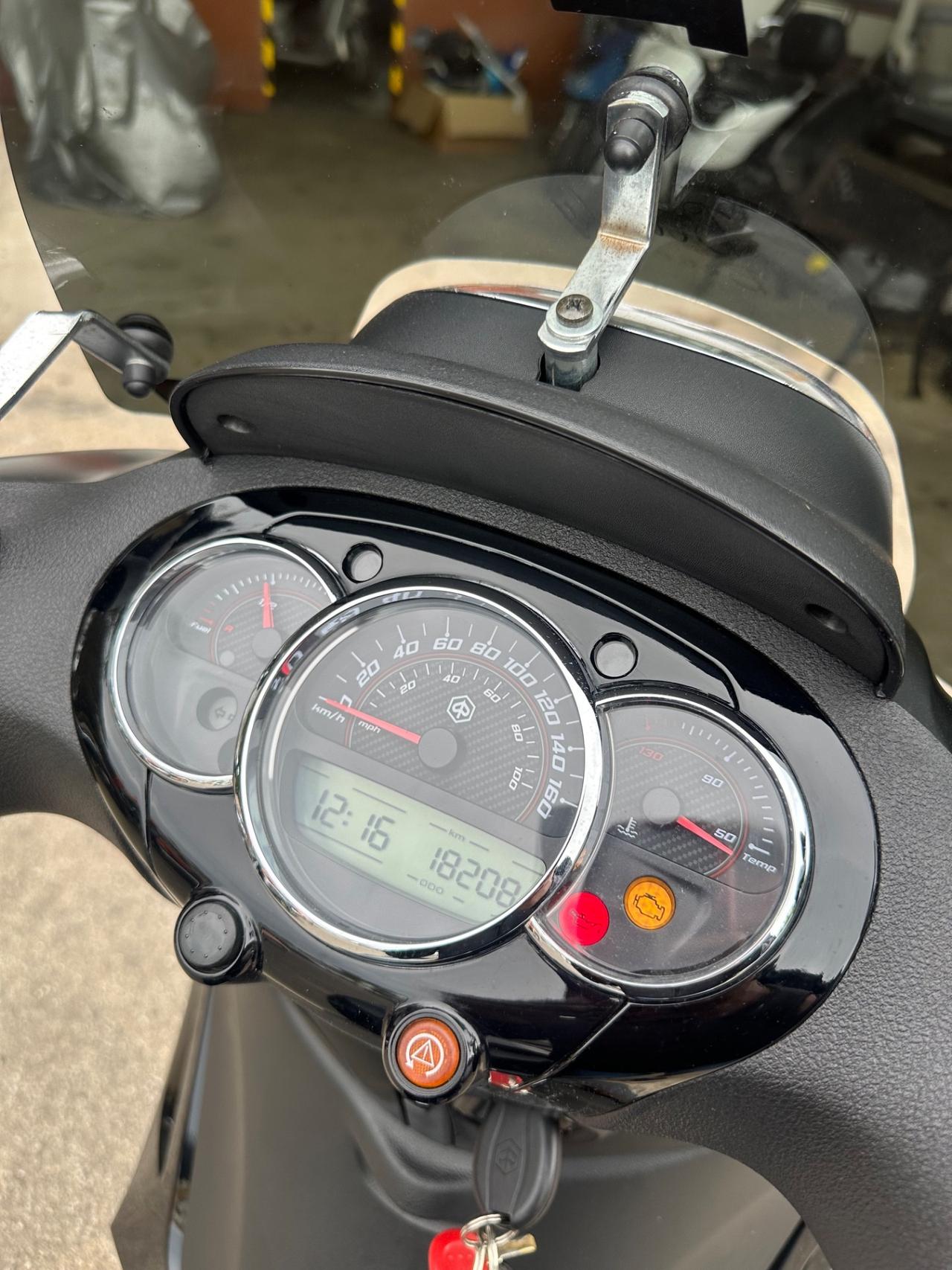 PIAGGIO BEVERLY 300 POLICE