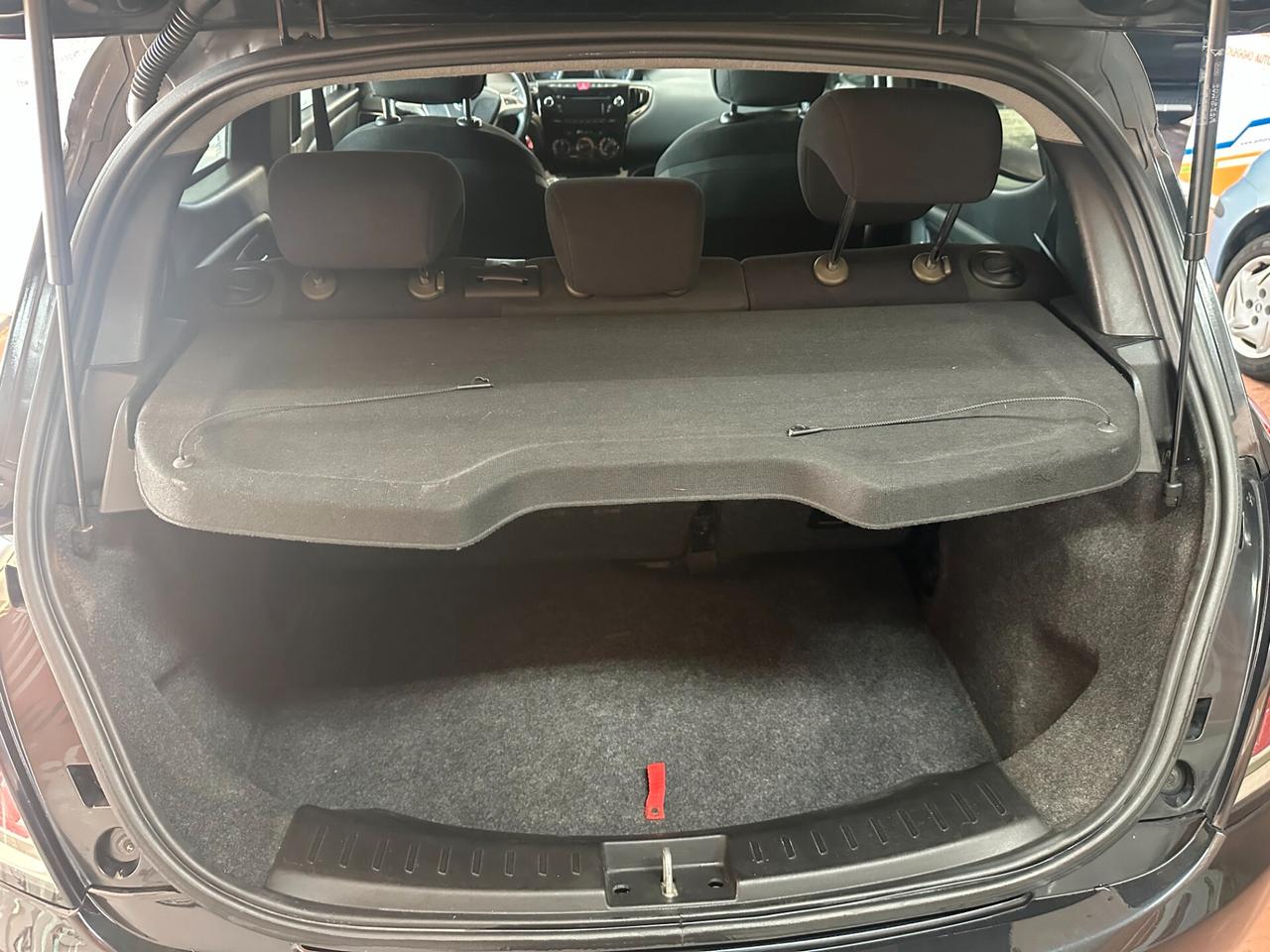 Lancia Ypsilon 1.2 69 CV 5 porte GPL Ecochic Gold