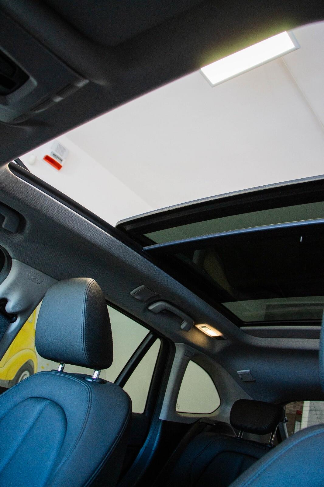 Bmw X1 .