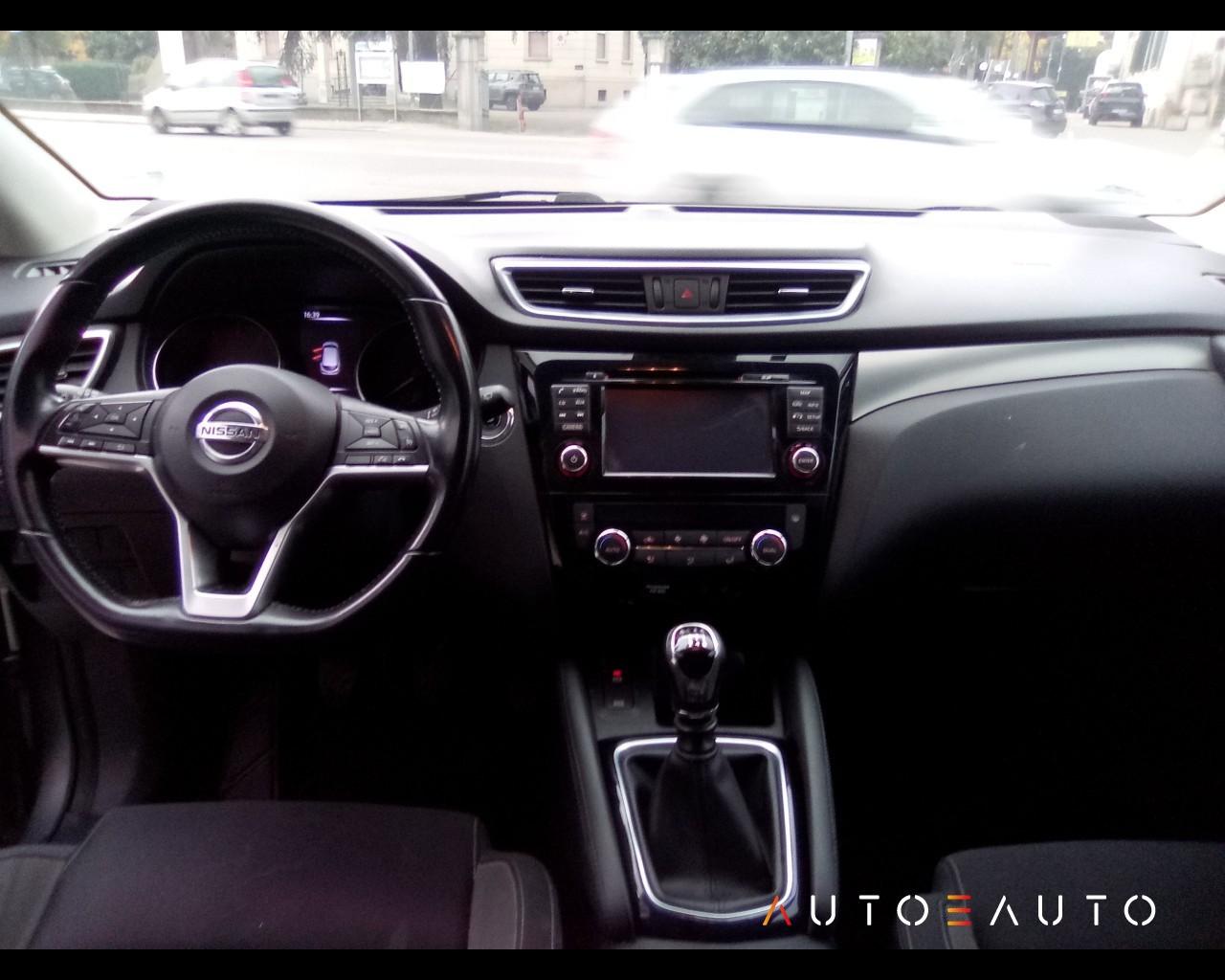 NISSAN QASHQAI 1.2 DIG-T N-CONNECTA 115CV