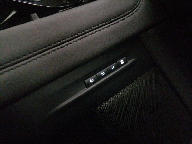 Land Rover RR Evoque Range Rover Evoque 2.0d i4 mhev R-Dynamic SE awd 163cv auto