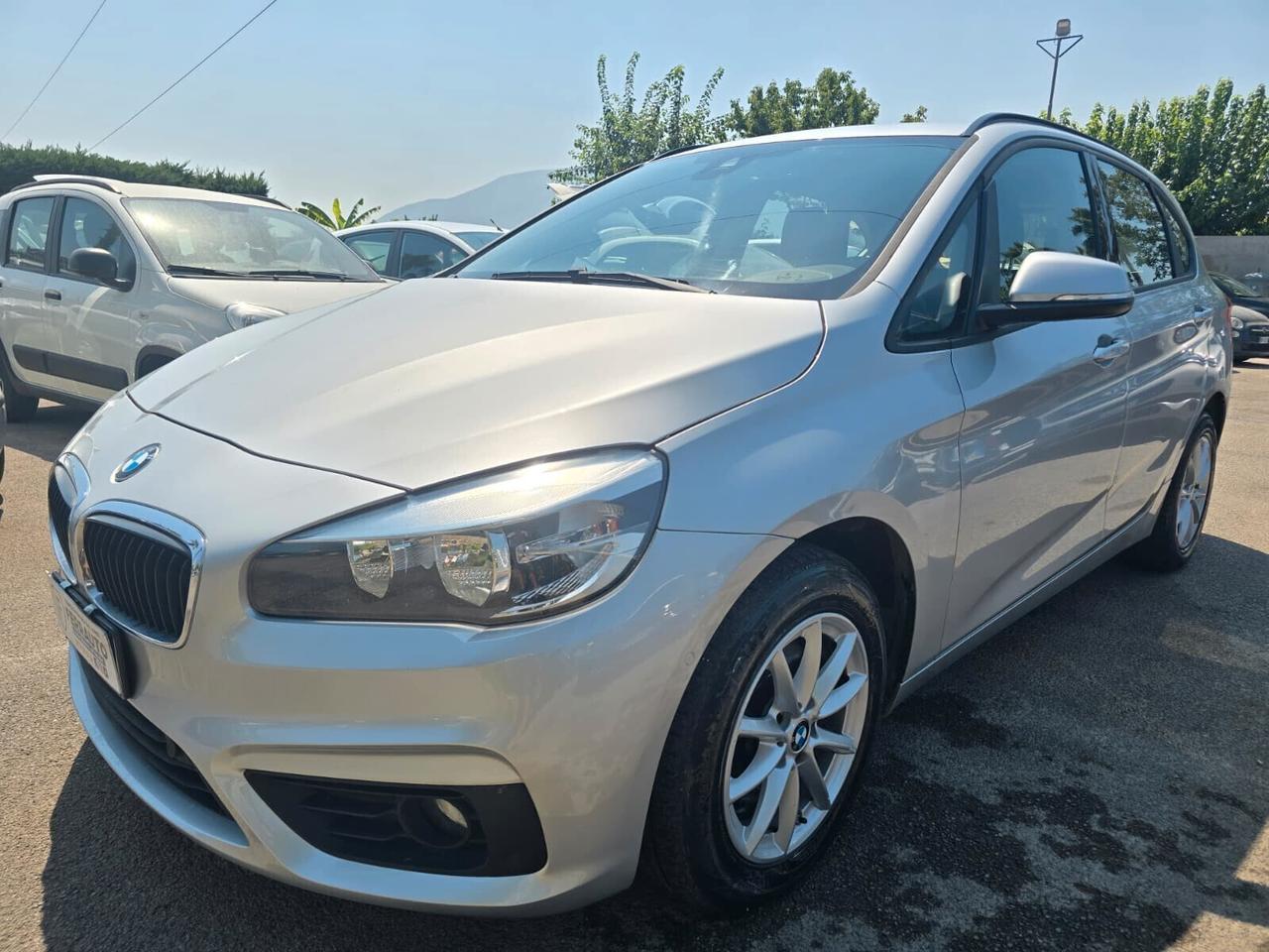 Bmw 218d Active Tourer Luxury