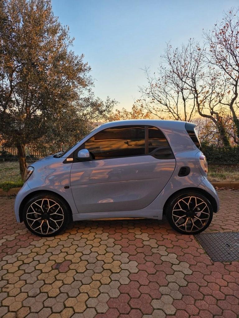 Smart ForTwo 0.9 Turbo twinamic Brabus edition