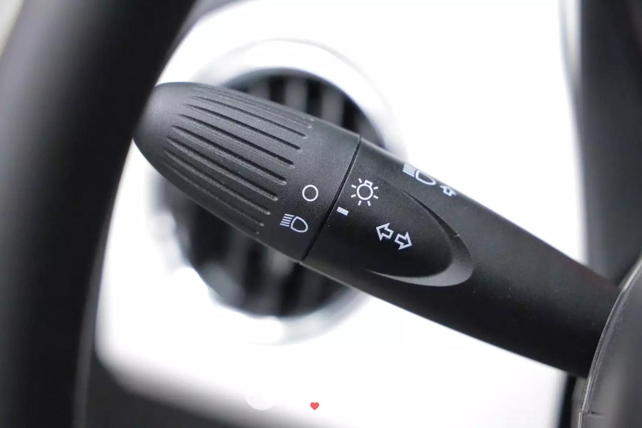 Fiat 500C 1.0 Hybrid 70CV Dolcevita