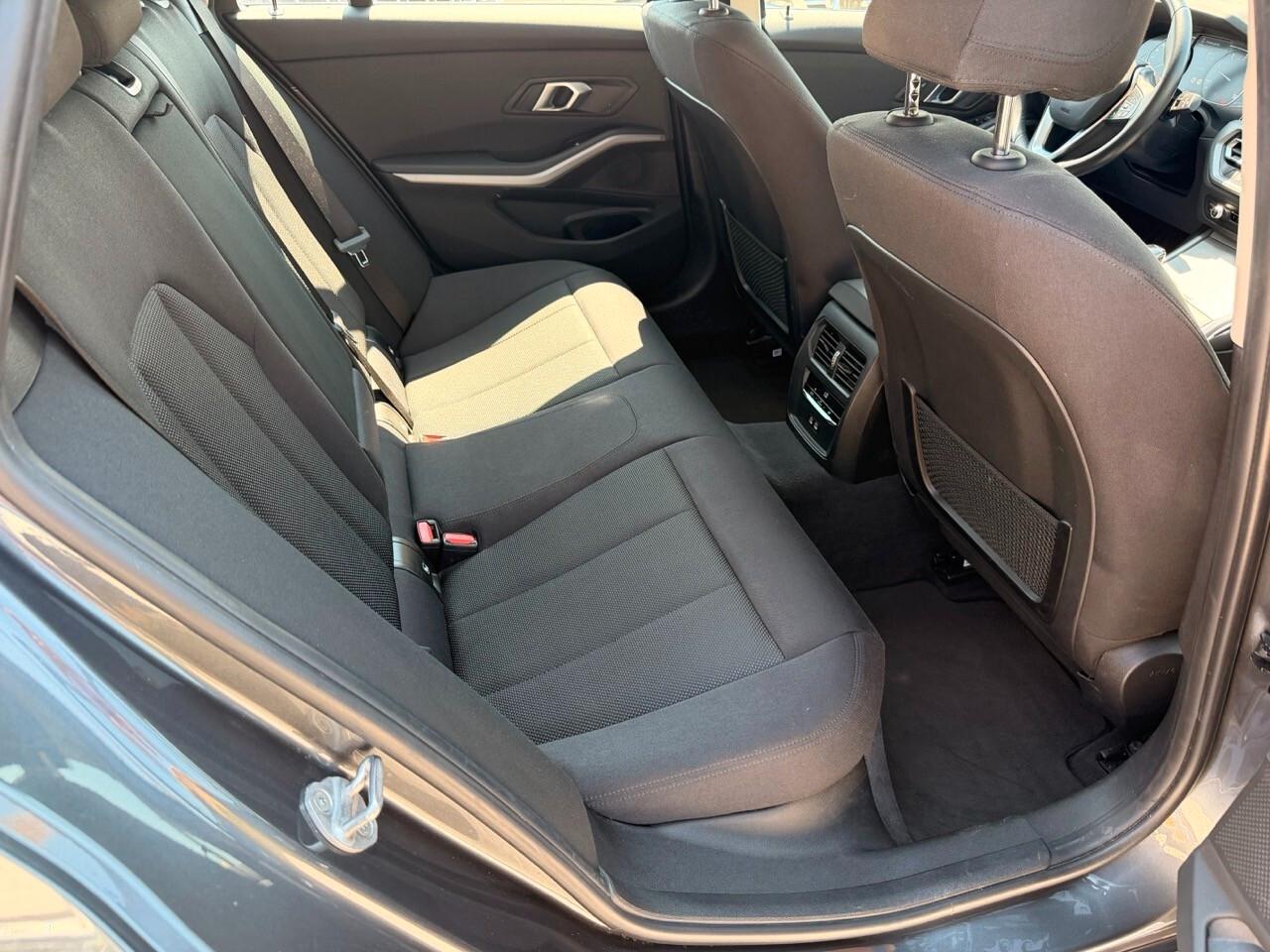 Bmw 320 d Touring mhev 48V Xdrive Business Advantage auto