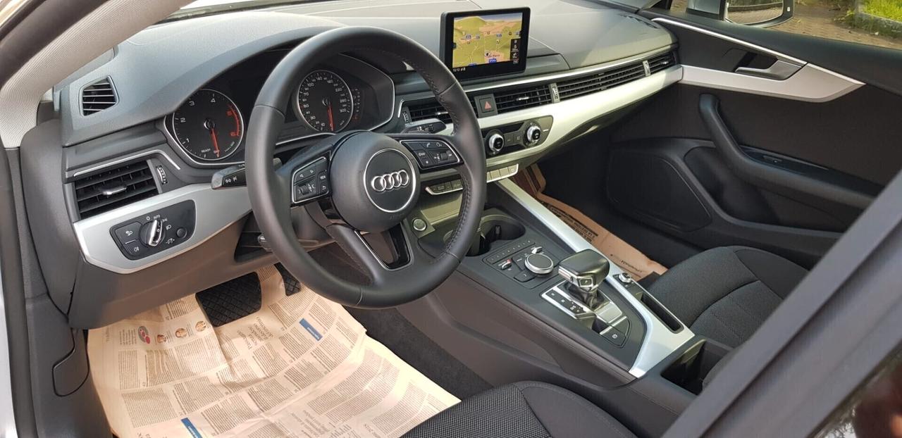 Audi A5 SPB 2.0 TDI 190 CV S tronic cerchi da 20,fari led bixeno,vetri scuri,navi,cruise control,sensori di parcheggio,bellissima