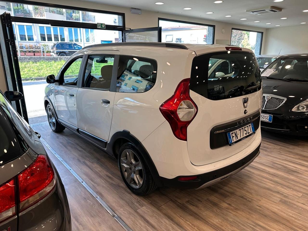 Dacia Lodgy 1.5 dCi 8V 110CV Start&Stop 7 posti Serie Speciale Wow