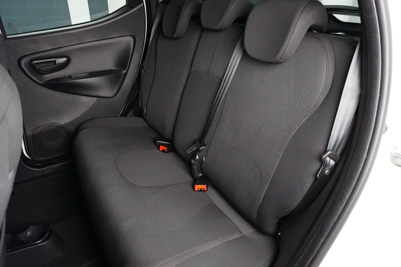 Lancia Ypsilon 1.2 69 CV 5 porte Gold