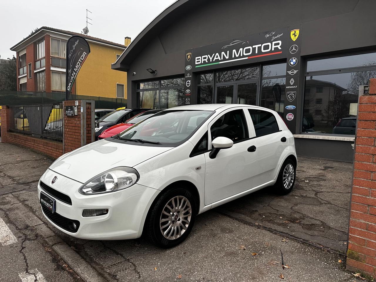 Fiat Punto 1.3 MJT II S&S 95 CV 5 porte Street