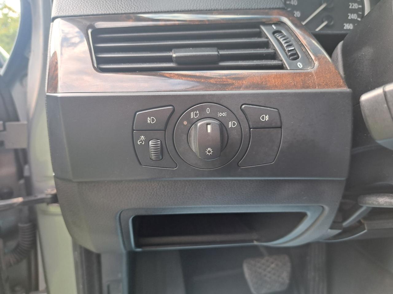 Bmw 525d AUT /SENSORI