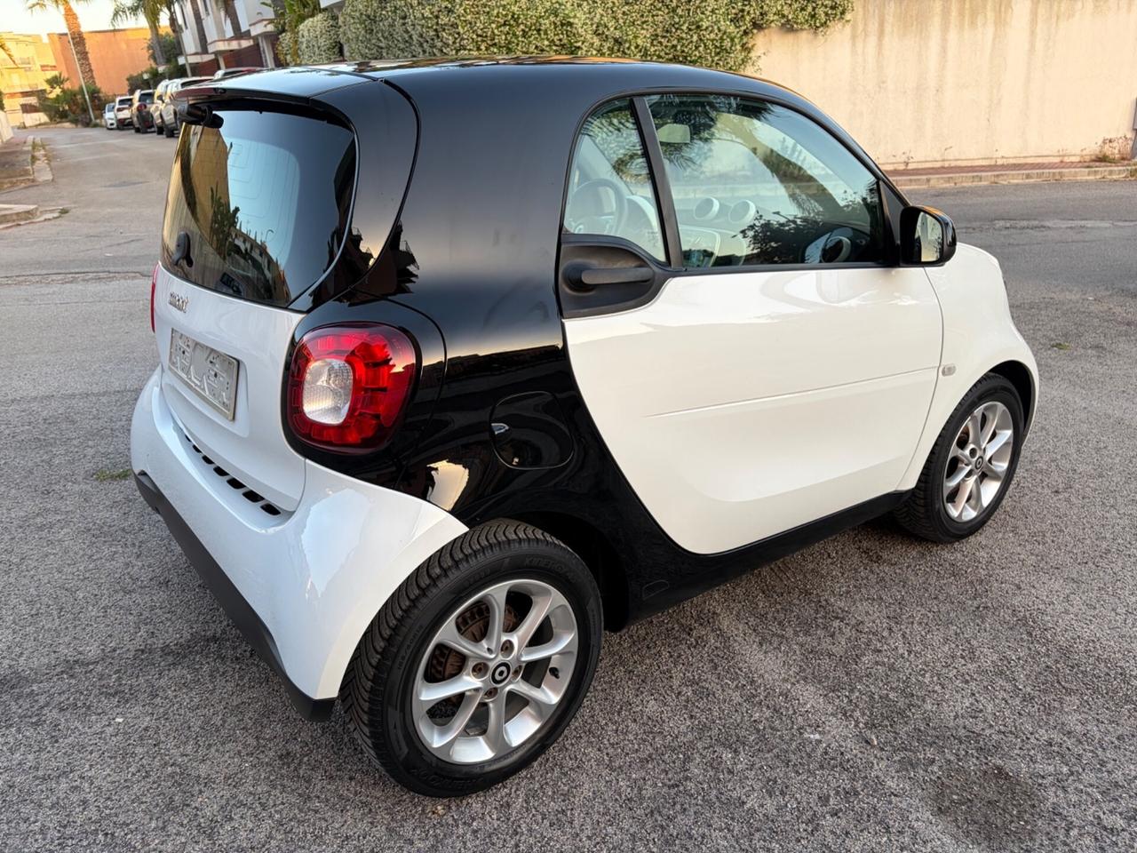 Smart ForTwo 1000 62 kW coupé passion