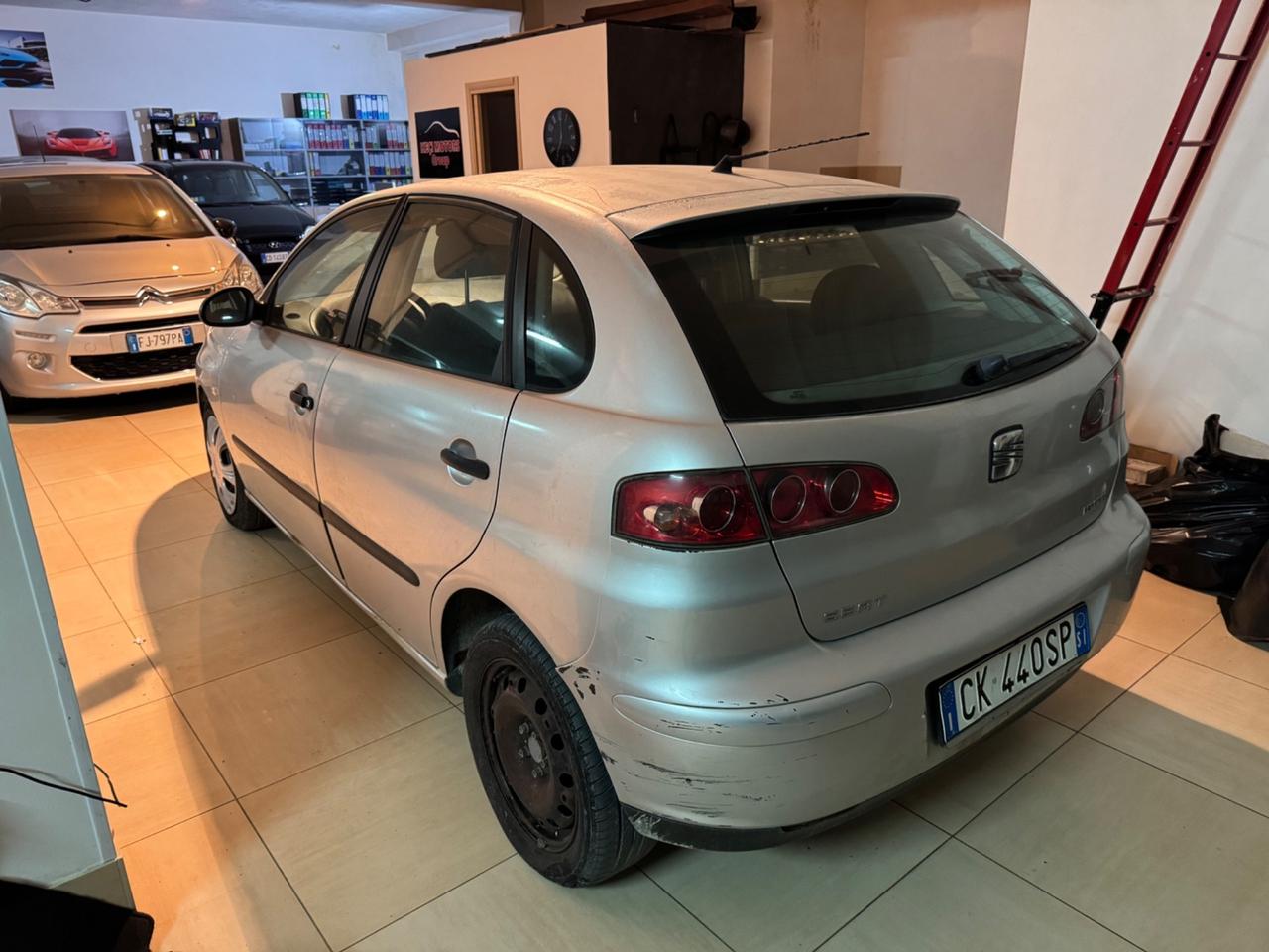 Seat Ibiza 1.4 16V 5p. Reference