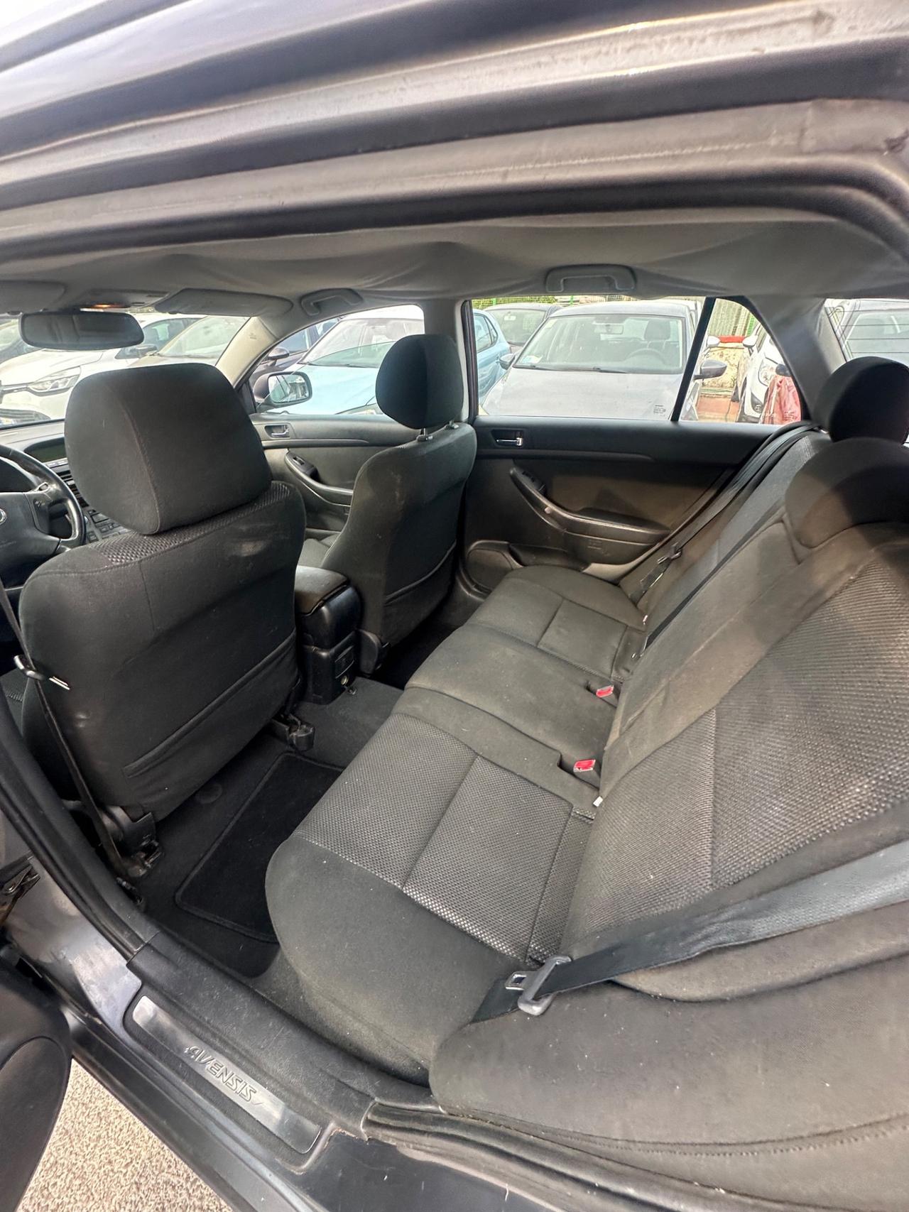 Toyota Avensis 2.2 D-4D 16V Station Wagon