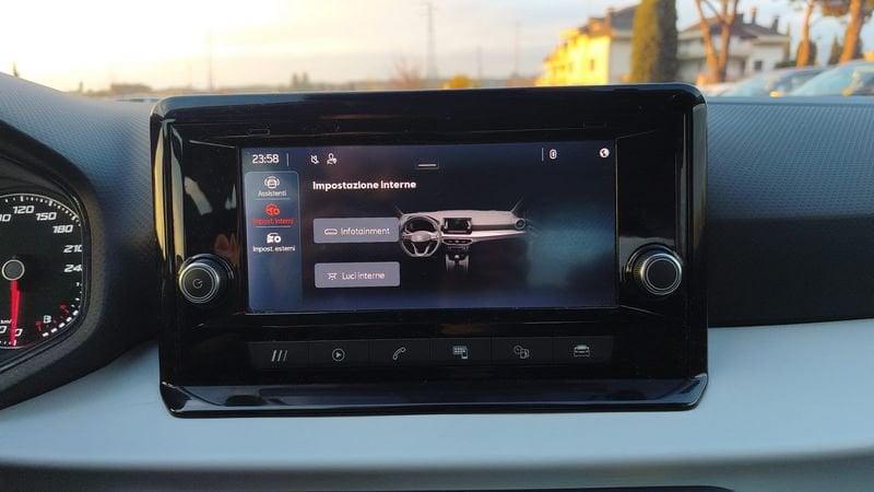 SEAT Arona 1.0 TGI 66KW REFERENCE