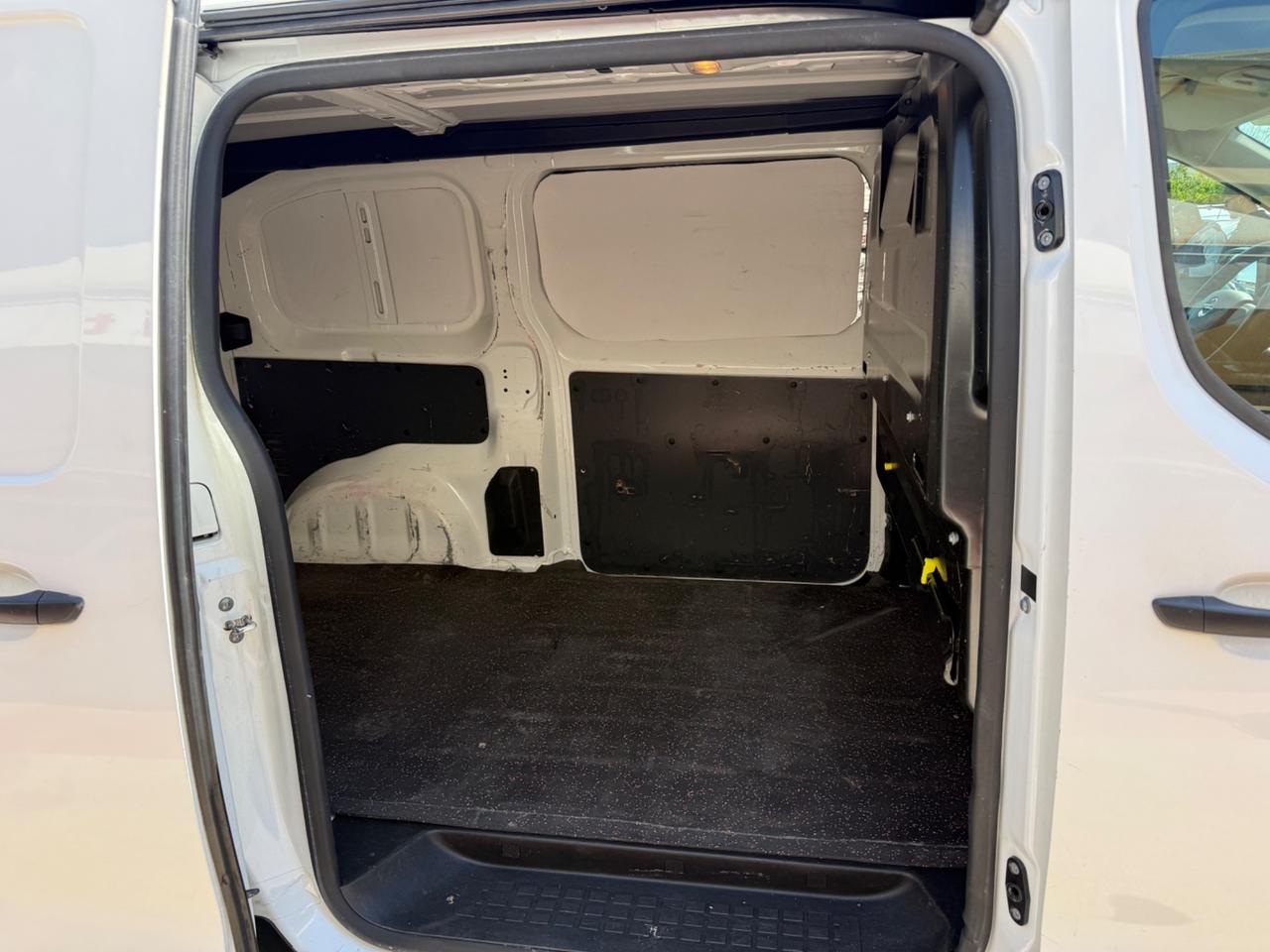 Opel Vivaro 1.5 Diesel 120 Cv