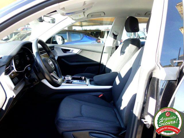 AUDI Q8 45 TDI quattro tiptronic Sport