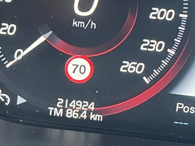 VOLVO XC60 D4 AWD Business Plus