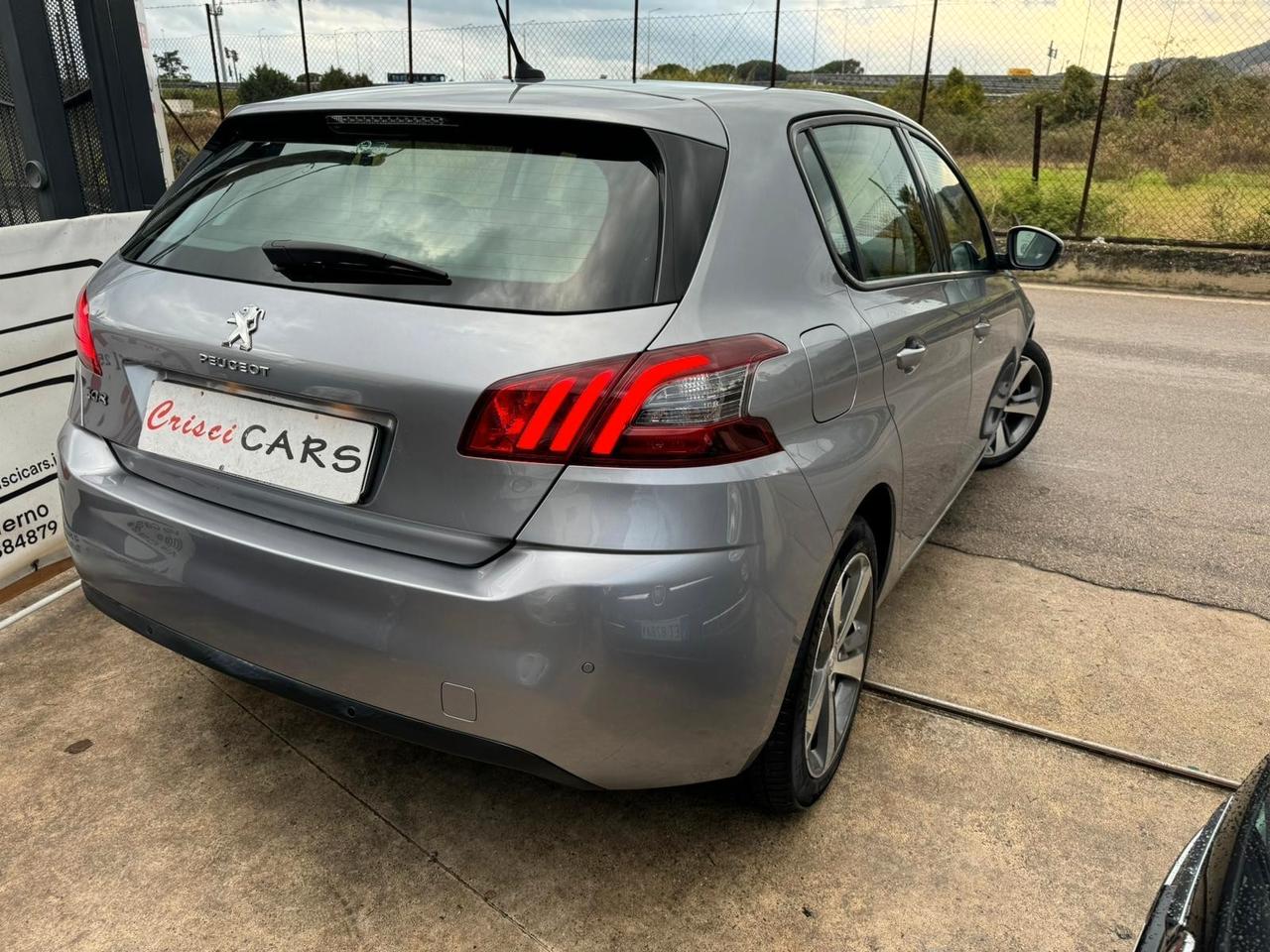 Peugeot 308 BlueHDi 130 S&S Allure