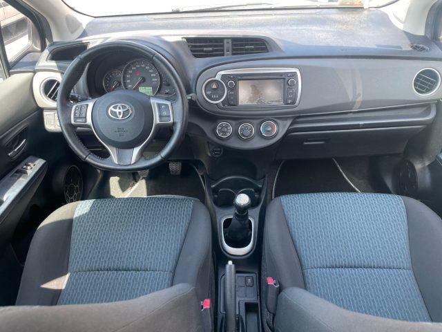 TOYOTA Yaris 1.0 BENZ 69 CV 5 porte Lounge OK NEOPATENTATI