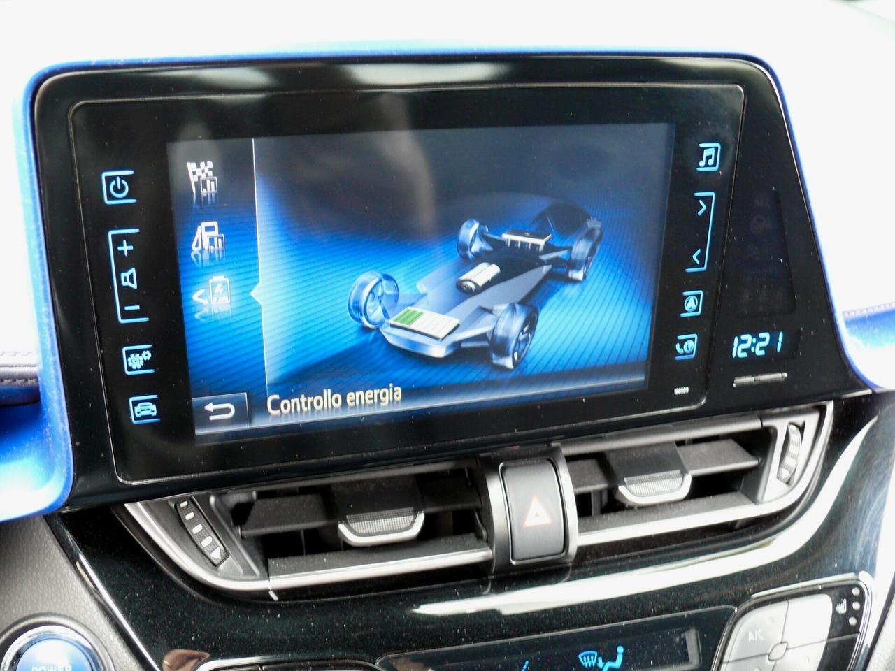 Toyota C-HR Hybrid E-CVT (M1310)