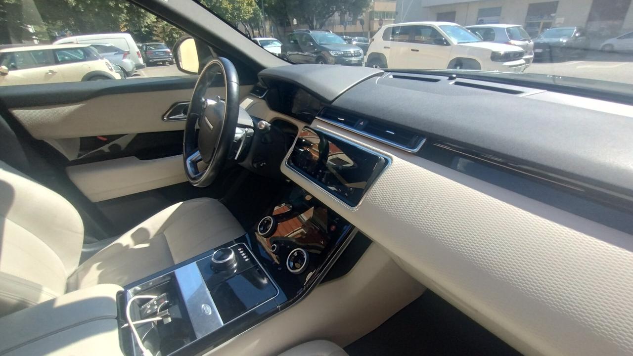 Land Rover Range Velar 2.0D I4 240 CV R-Dynamic S