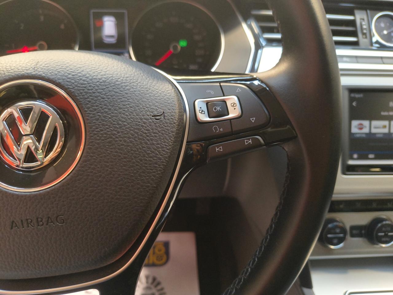 Volkswagen Passat 2.0 TDI DSG Highline BlueMotion Technology