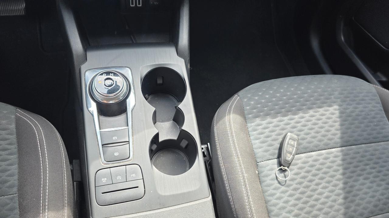 Ford Kuga 1.5 EcoBlue 120 CV aut. 2WD Connect Auto