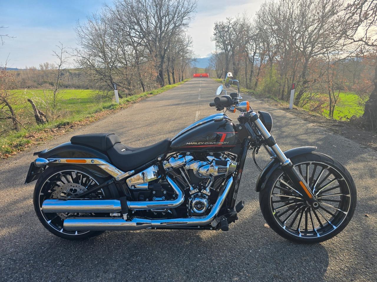 Harley-davidson Softail Breakout 117 , KM 0 , Garanzia fino 12/2027