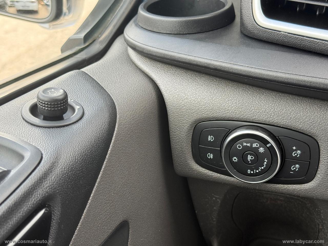 6 POSTI Tran.Cust. DOPP.CAB. 2.0 TDCi 170 FURGONE TITANIUM