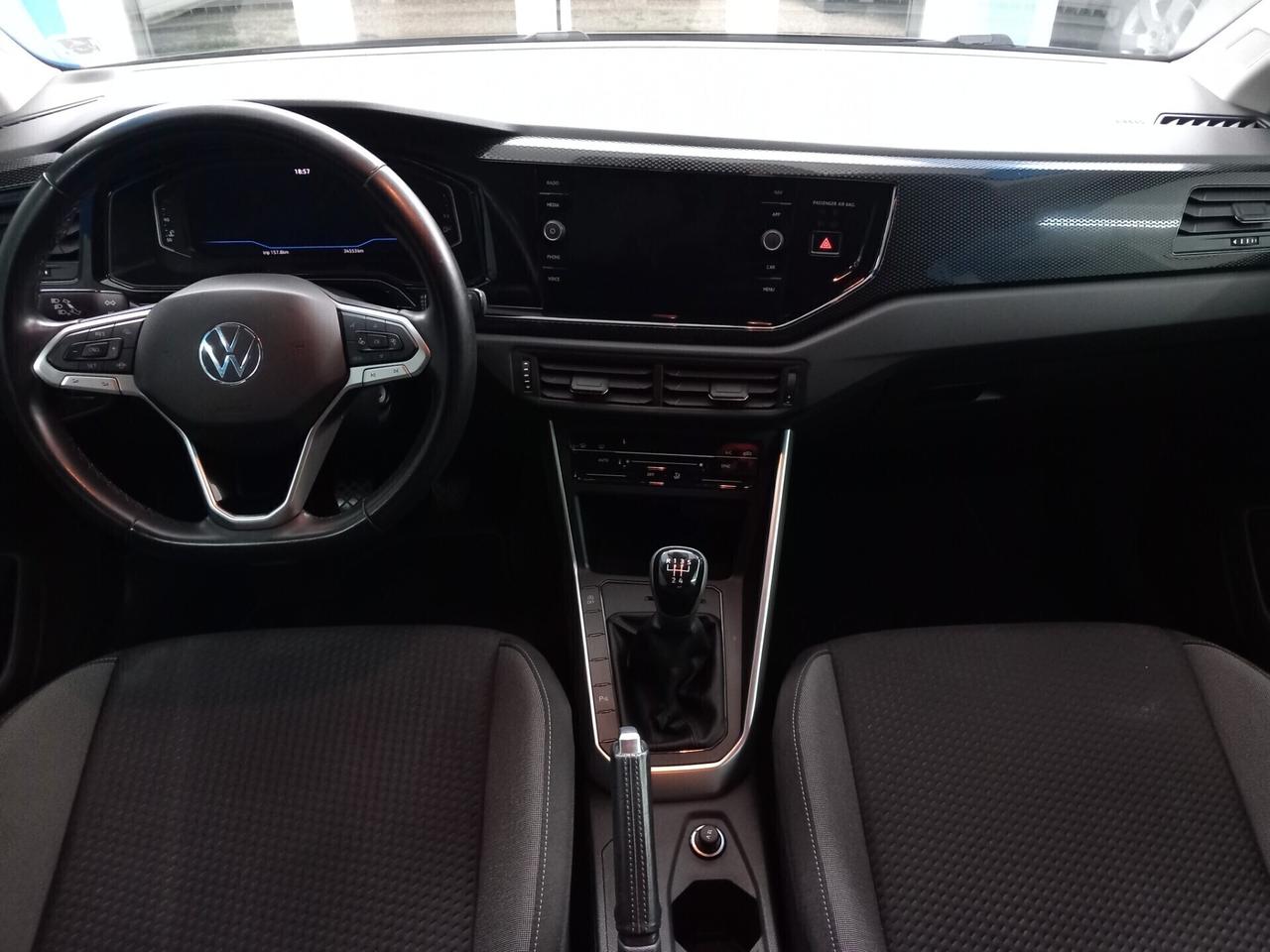 Volkswagen Polo anno 2022 benzina 1.0 km 34 mila