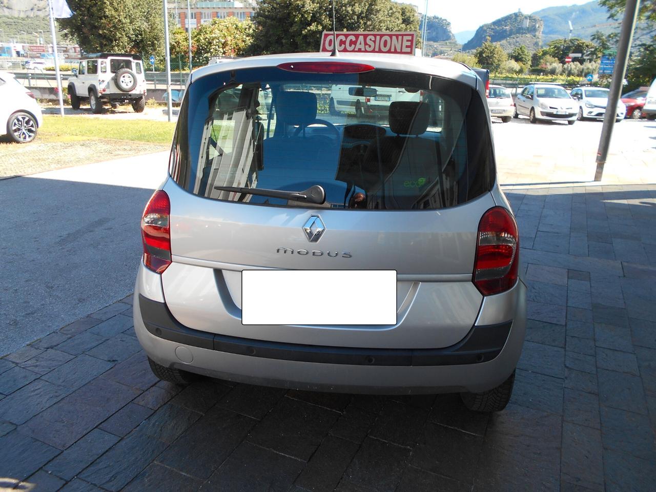 Renault Modus 1.2 16V 75CV