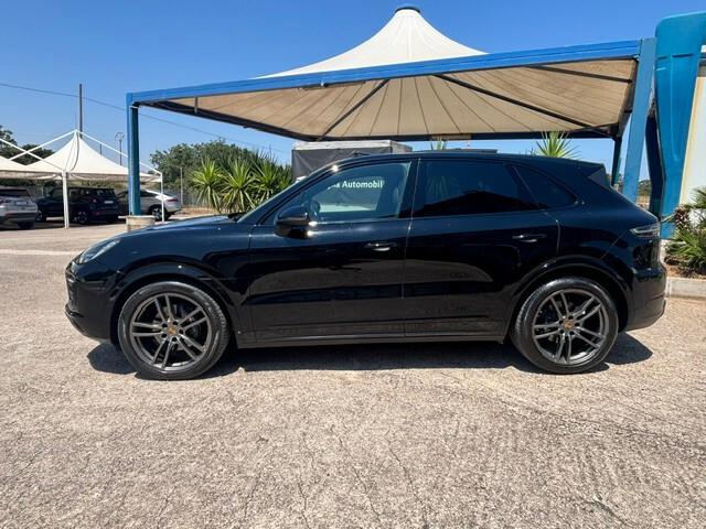Porsche Cayenne 3.0 V6 340CV 2020