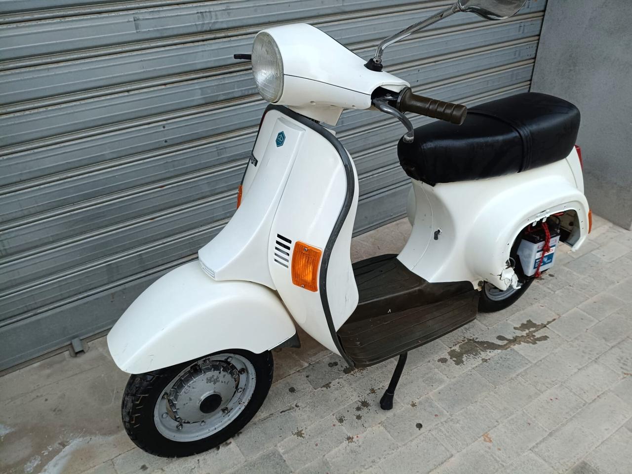 Piaggio Vespa 50 HP V