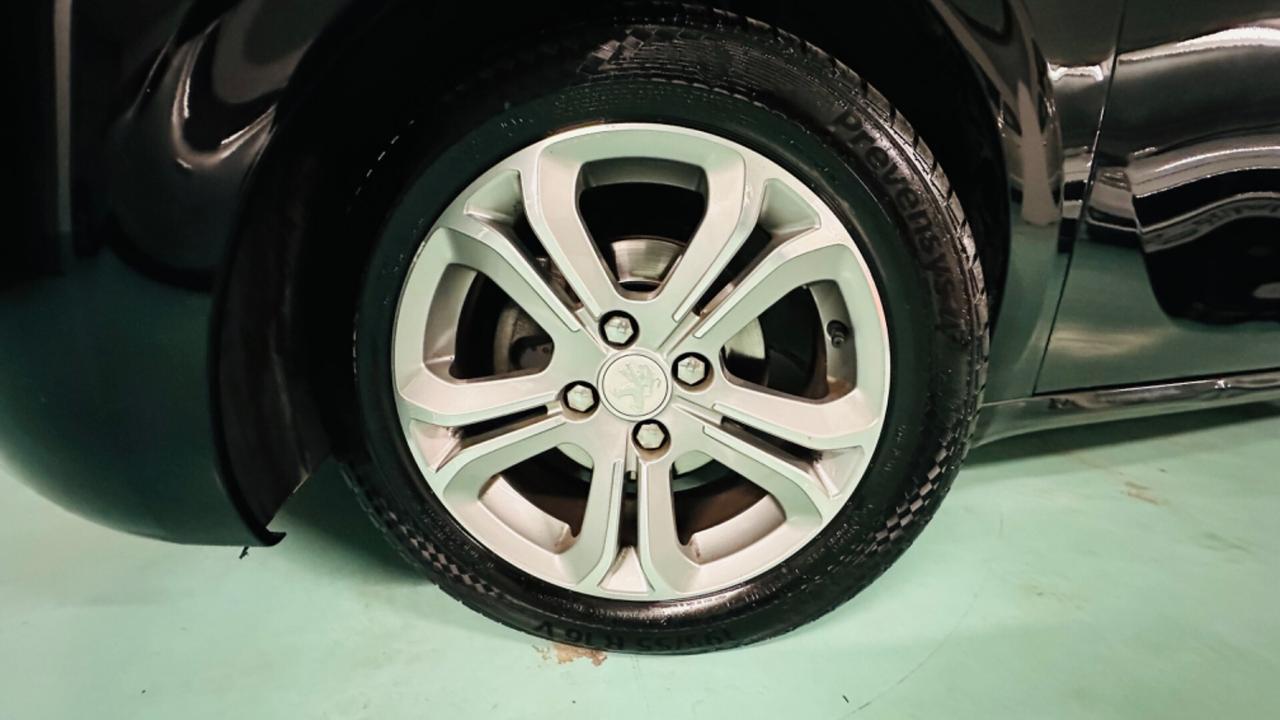 Peugeot 208 1.4 HDi 68 CV. Anche per neopatentati