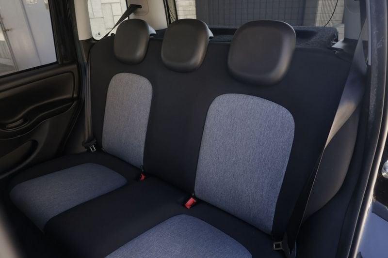 FIAT Panda FIAT Panda 0.9 TwinAir Turbo Natural Power Lounge ANNO 2018
