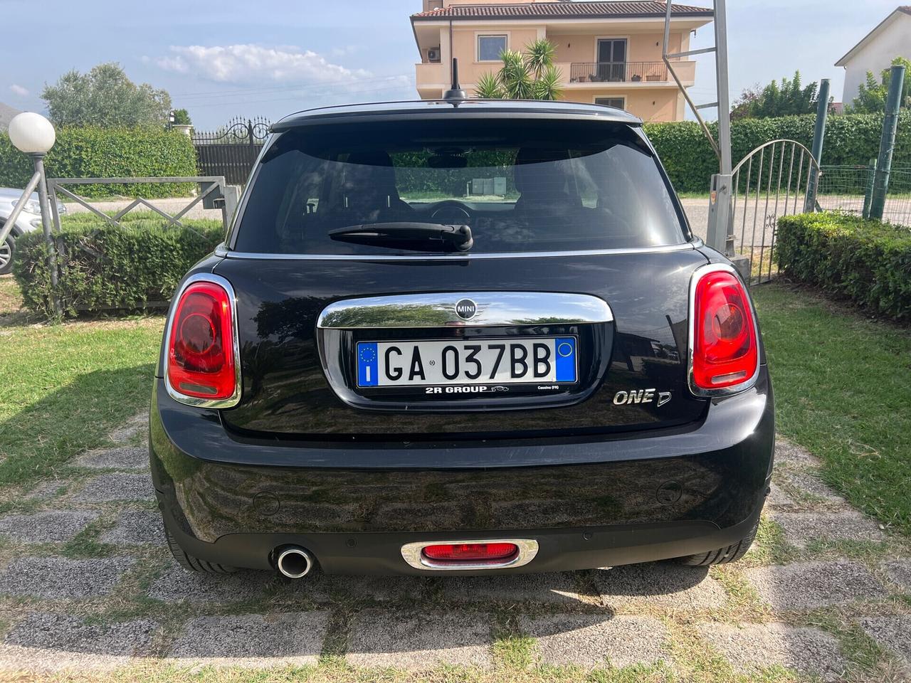 Mini 1.5 One D 95CV-2020"TOTAL BLACK"