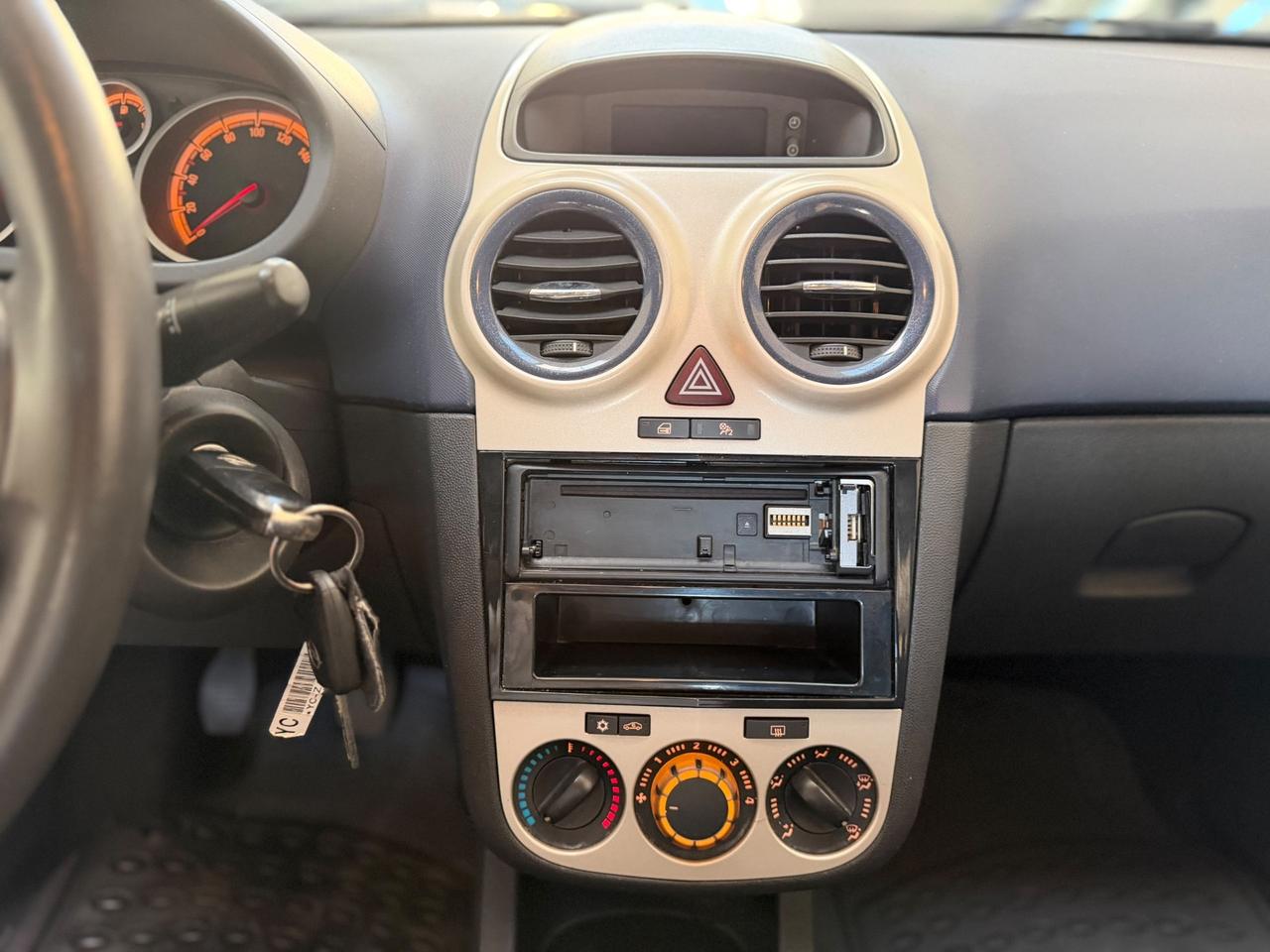 Opel Corsa 1.0 12V 5 porte Enjoy