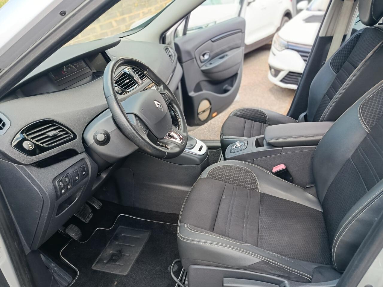 Renault Scenic Scénic XMod dCi 110 CV Start&Stop Energy Bose