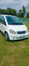 Mercedes-benz A 250 A 160 CDI cat Elegance