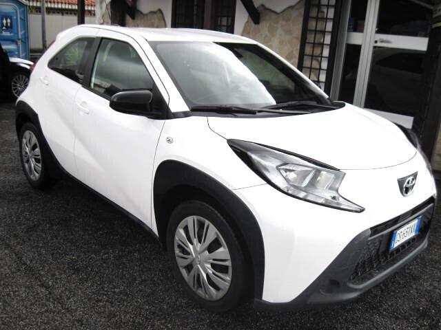 Toyota Aygo X 1.0 VVT-i 72 CV 5 CAMBIO AUTOMATICO S-CVT SOLO KM 28000
