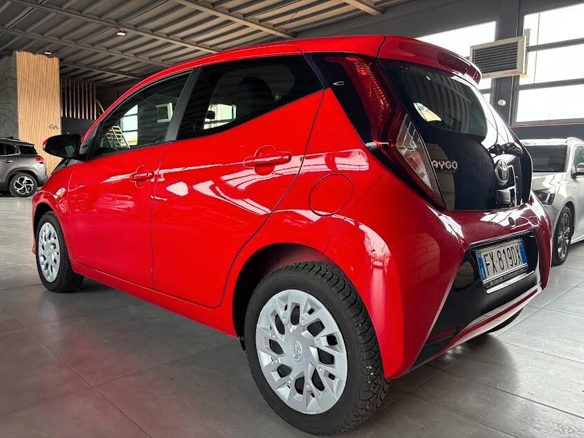 Toyota Aygo 1.0 VVT-i 72 CV 21.000KM NEOPATENTATI