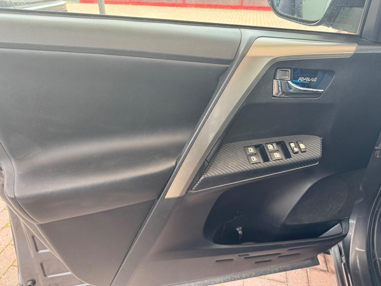 Toyota RAV 4 Active 2.0 D-4D