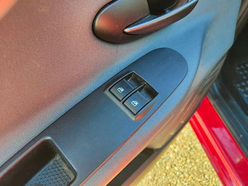 Lancia Ypsilon III 2015 5 Porte 1.2 Ecochic 69cv Gold my16