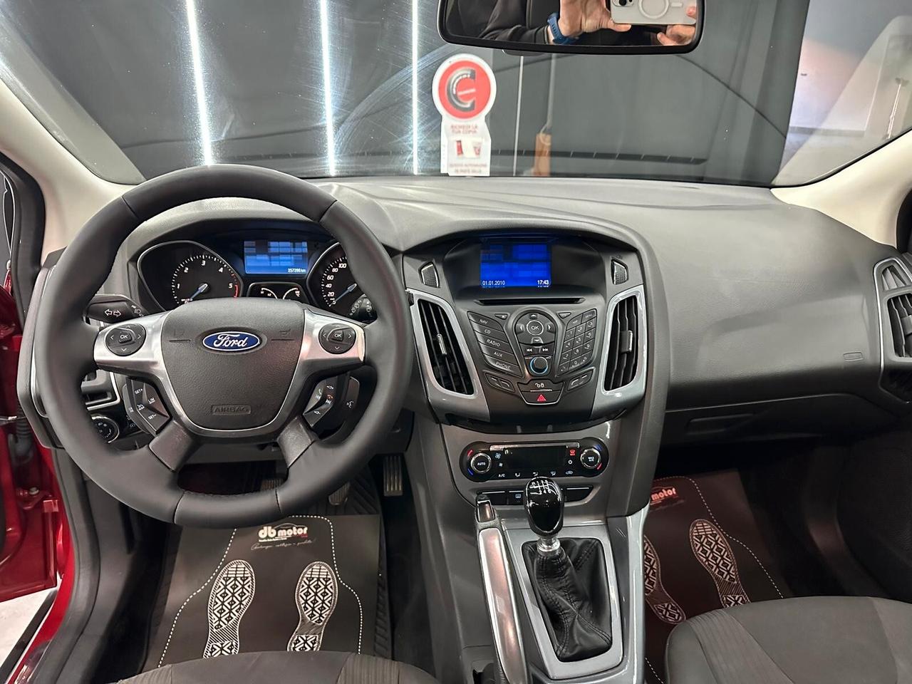 Ford Focus 5p 1.8 tdci Titanium *MOTORE REVISIONATO*