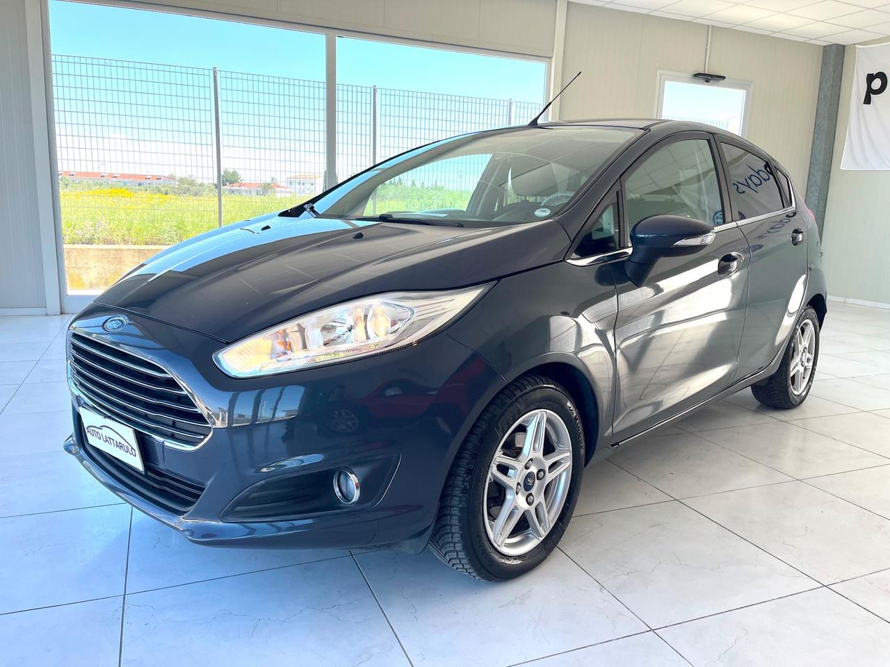Ford Fiesta 1.5 TDCi 75CV 5 porte Titanium