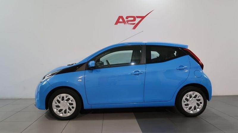 Toyota Aygo Aygo 5p 1.0 x-play 72cv