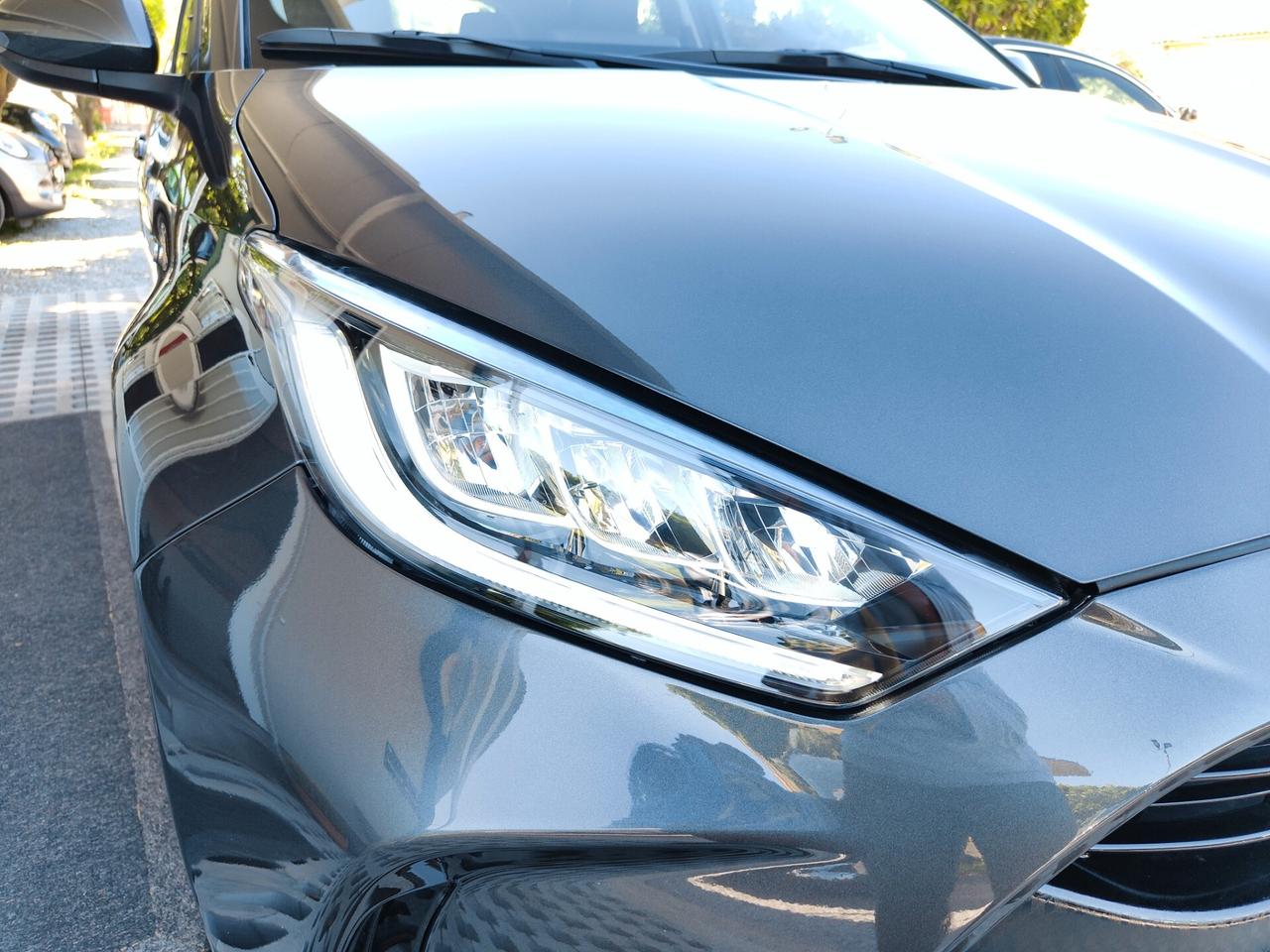 Toyota Yaris 1.5 Hybrid 5 porte Lounge
